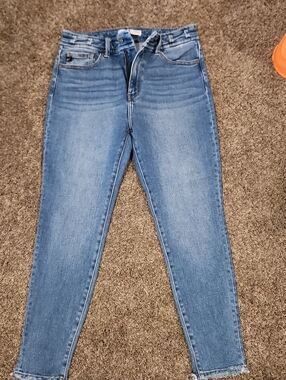 KanCan Light Wash High-Rise Skinny Jeans